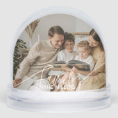 Familie Eenvoudig Modern Script Twee foto's Sneeuw Sneeuwbol (Voorkant)