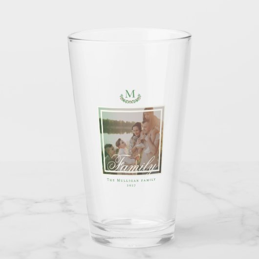 Familie Foto bier Glas tumbler Monogram Krans (Voorkant)