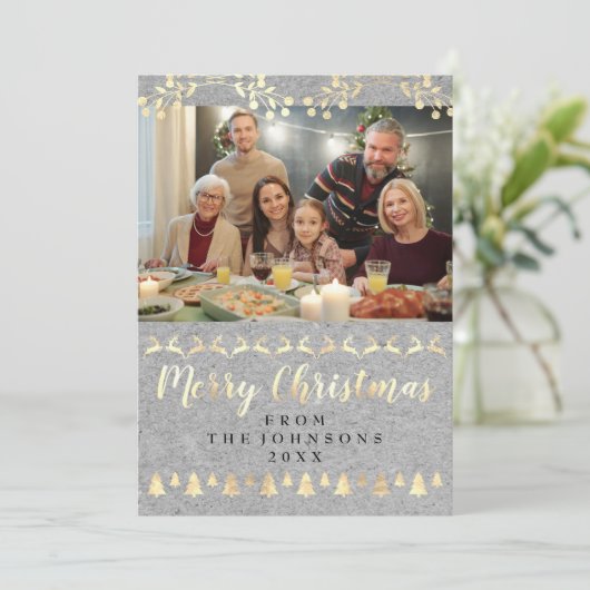 Familie Foto Merry Kerstmis Gold Kraft Gray Feestdagenkaart (Staand voorkant)