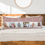 FAMILIE Fotocollage 6 Afbeelding Roze Lichaamslang Lichaamskussen<br><div class="desc">Gepersonaliseerde lange kussen met het woord FAMILY dat boven uw foto's wordt geschreven. Het fotomalplaatje is opstelling voor u om 6 van uw favoriete afbeeldingen toe te voegen, die in vierkant formaat in een eenvoudige, stripstijl, fotocollage worden getoond. Dit slimme en stijlvolle maatstuk van home decor heeft een zacht kleurenpalet...</div>