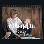 Familie fotokalender 2025 kalender<br><div class="desc">Een moderne fotokalender om aan te passen met uw familie afbeeldingen,  een perfecte manier om het jaar 2025 te beginnen. Volledig aanpasbare tekstkleuren.</div>