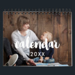 Familie fotokalender 2025 kalender<br><div class="desc">Een moderne fotokalender om aan te passen met uw familie afbeeldingen,  een perfecte manier om het jaar 2025 te beginnen. Volledig aanpasbare tekstkleuren.</div>