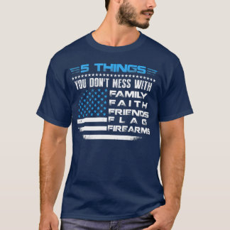 Familie Geloof Vrienden Vlag Vuurwapens shirt Amer