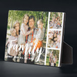 Familie Gepersonaliseerd Foto Collage Plaque Fotoplaat<br><div class="desc">Deze moderne familie, fotocollage plaque is het perfecte geschenk voor je familie, met 4 van je favoriete foto's, de tekstfamilie FAMILIE in een leuk script lettertype, en personaliseer je dan met je namen. Fantastisch als kerstmis, afstuderen, verjaardag of geschenk voor een andere speciale gelegenheid, kunnen de doopvontstijl, grootte en kleur...</div>