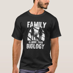 Familie is meer dan biologie biowetenschappen Kind T-shirt