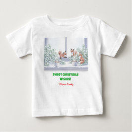 Familie Kerst T-shirt – Gezellige Winter Fox Scene