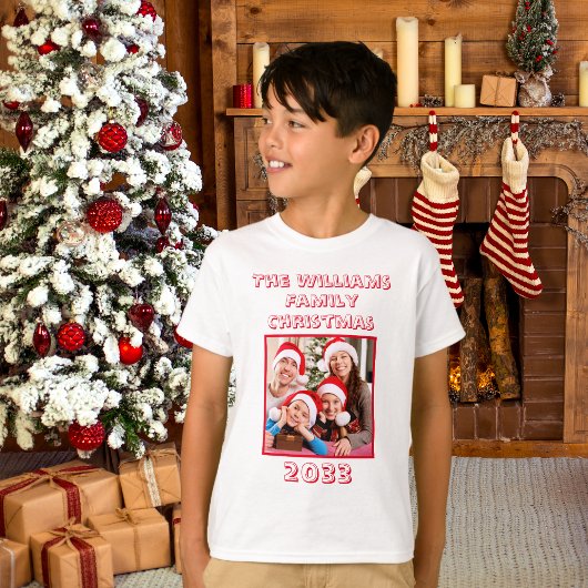 Familie Kerstmis naam en foto zoon wit T-shirt