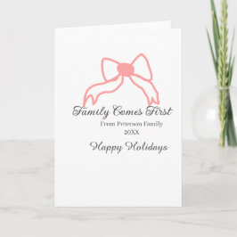 Familie komt eerst rode strik familienaam feestdag kaart