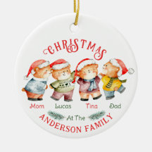 Familie met kerstbeer van 4 naam