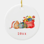 Familie met kerstbeer van 4 naam keramisch ornament (Achterkant)