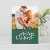 Familie met kerstgroen kaart (Staand voorkant)