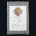 Familie Recept Keepsake Foto Gingham Keukenhanddoe Theedoek<br><div class="desc">Keepsake familie recept theedoek. Deel het chili recept van oom Jim of het favoriete Thanksgiving ovenschotelgerecht van tante Aggie. Elegant en eenvoudig sjabloon ontwerp kan gemakkelijk worden aangepast om uw familierecepten te delen als moederdag, verjaardagscadeaus of kerstcadeaus. Aangepaste familienaam met initialen. Kleuren kunnen worden gewijzigd. Geweldig voor familiegiften of voor...</div>