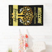 Familie Reunion Handen Boom bladeren op Black Cust Spandoek (Insitu)