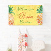 Familie reunion Ohana Two Pineappels Island Beach Spandoek (Insitu)