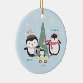Familie van 3 pinguïns en kerstbomen keramisch ornament (Rechts)