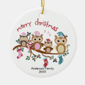 Familie van 4 Kerstmis met rond de wedstrijd Keramisch Ornament (Voorkant)