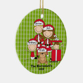Familie van 4 met Dog Kerstversiering Keramisch Ornament (Rechts)