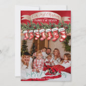 Familie van 7 Kerstkousen Foto Baby First Feestdagenkaart (Voorkant)