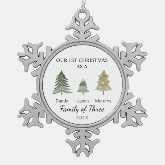 Familie van drie baby's Eerste Kerstmis Gepersonal Tin Sneeuwvlok Ornament (Voorkant)