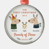Familie van drie eerste Kerstmis Metalen Ornament (Voorkant)
