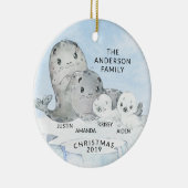 Familie van verzegeling met vier kerst keramisch ornament (Rechts)