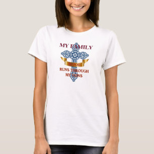 Familiebloed stroomt door mijn aderen t-shirt