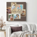 Familiefoilm Collage Woodgrain Lijst Brown Canvas<br><div class="desc">De fotocollage van de familie met 6 van uw favoriete foto's, kalligrafie en lichte houthedrager kijkt lijst. Het fotomalplaatje is klaar voor u om uw foto's toe te voegen, die in landschaps en portretformaten worden getoond. De achtergrondkleur en het woord "familie" zijn bruin gekleurd en u kunt dit bewerken op...</div>