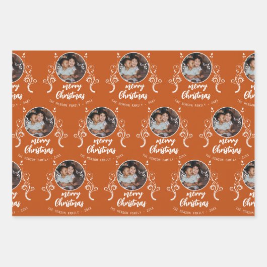 Familieforage met feestelijke kerst inpakpapier vel (Voorkant)