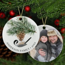 Familiefoto Chickadee op Pine Sprig Kerstmis