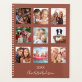 Familiefoto collage terracotta naamscript 2023 planner (Voorkant)