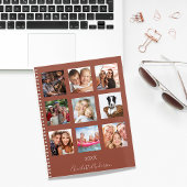 Familiefoto collage terracotta naamscript 2023 planner