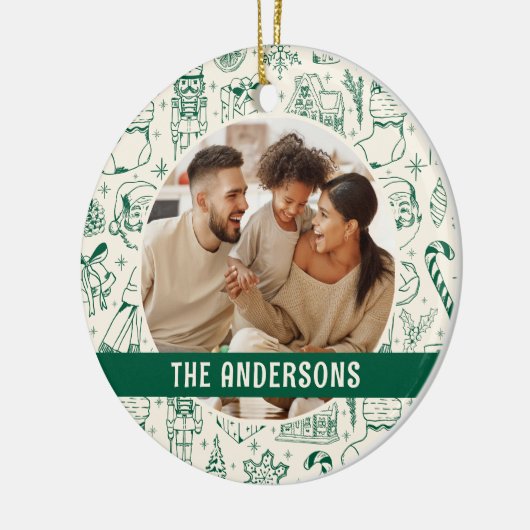 Familiefoto Doodle Green Christmas Keramisch Ornament (Links)