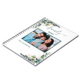 Familiefoto eucalyptus greenery witte naam notitieboek (Linkerzijde)