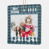 Familiefoto kerst blauw geruit landelijke stijl keramisch ornament (Links)