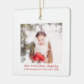 Familiefoto & naam Minimalistische kerstboom Keramisch Ornament (Links)