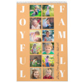 Familiefotocollage 2026 monogrammed sinaasappel kalender (Hoes)