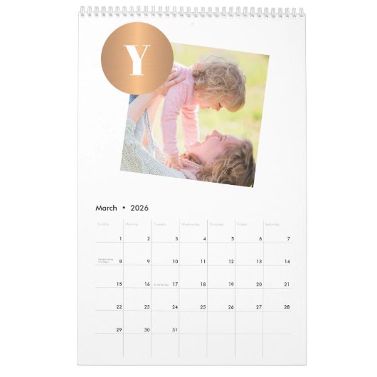 Familiefotocollage 2026 monogrammed sinaasappel kalender (Mar 2026)