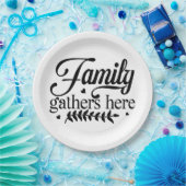 familieleden hier papieren bordje (Feest)