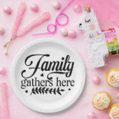 familieleden hier papieren bordje (Feest)