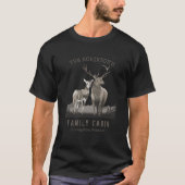 Familienaam Cabin Deer Pine Tree Forest Black T-shirt (Voorkant)