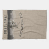 Familienaam Cabin Deer Pine Tree Forest Burlap Theedoek (Horizontaal)