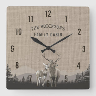 Familienaam Cabin Deer Pine Tree Forest Burlap Vierkante Klok