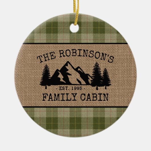 Familienaam Cabin Trees Sage Green Play Burlap Keramisch Ornament (Voorkant)