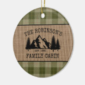 Familienaam Cabin Trees Sage Green Play Burlap Keramisch Ornament (Links)