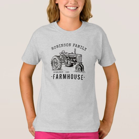 Familienaam Farmhouse Rustic  Tractor T-shirt (Voorkant)