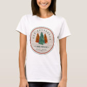 Familienaam Lake House Pine Tree hout achtergrond T-shirt (Voorkant)