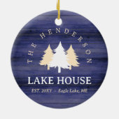 Familienaam Lake House Pine Tree hout gepersonalis Keramisch Ornament (Achterkant)