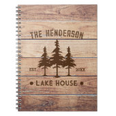 Familienaam Lake House Pine Tree hout gepersonalis Notitieboek (Voorkant)