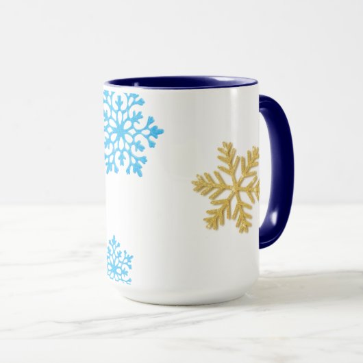 Familienaam moderne kerstboom en glitterige sneeuw mok (Voorkant rechts)