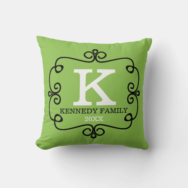 Familienaam Monogrammed Lime Green Kussen (Voorkant)